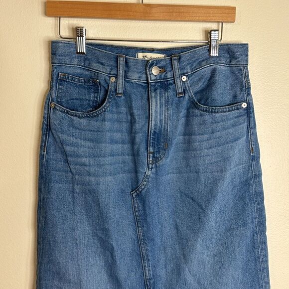 Madewell ladies long v cut denim skirt size 26 modest cute - Picture 2 of 8